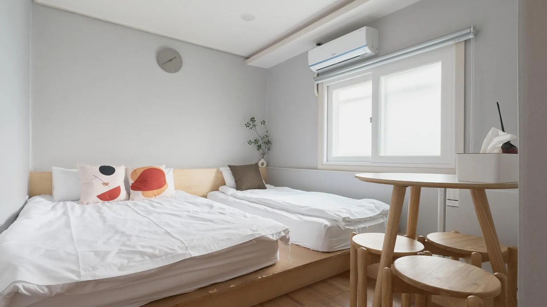 Dawoo House 2 In Hongdae Hotel Seoul South Korea